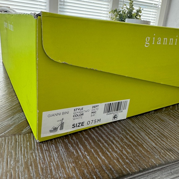 Gianni Bini Kemara Two Open Toe
Embellished Platform heels - Picture 9 of 10